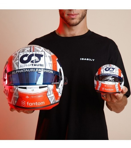 Casco Firmado Pierre Gasly Escala 1:2 Formula 1 Alpha Tauri