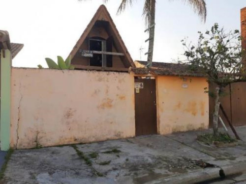 Imagem 4 de 13 de Casa No Bairro Santa Julia, Em Itanhaém, Litoral Sul De São Paulo, Localizada No Lado Praia À 1000 Metros Do Mar. Imóvel Composto Por 02 Casas. Possui Churrasqueira, E Vaga Para 3 Automóveis
