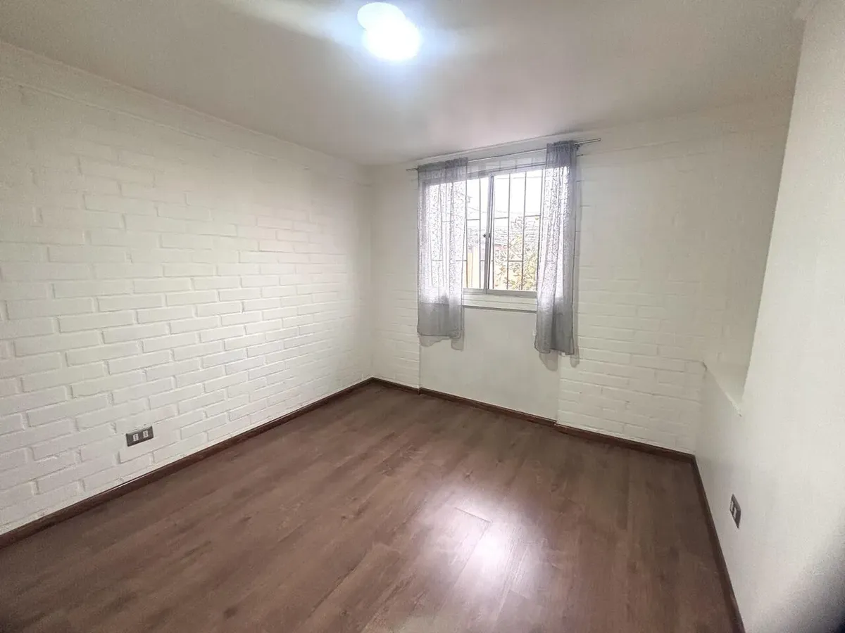 Imagen 5 de 21 de Preciosa Casa Como Nueva En Venta 3d/1b