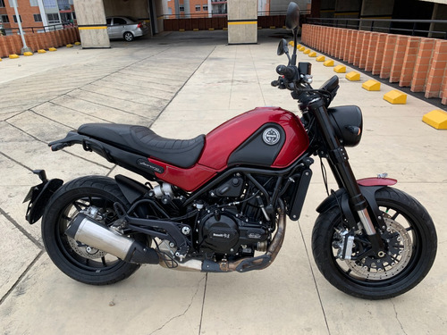 Motocicleta Benelli Lencino 500