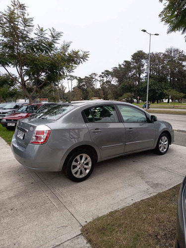 Nissan Sentra 2.0 Emotion Ee Cvt