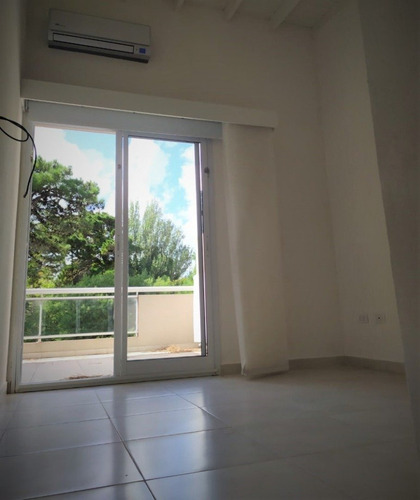Imagen 13 de 30 de Departamento En Venta En Pinamar 3 Ambientes