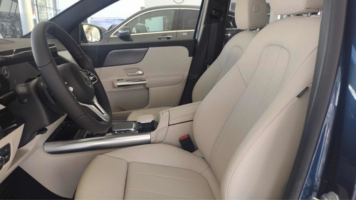 Imagen 9 de 11 de Mercedes-benz Clase Gla 200 Progressive