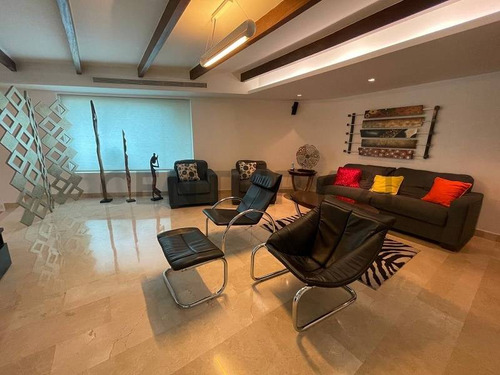 Casa En Venta En Lechería Cr Las Villas