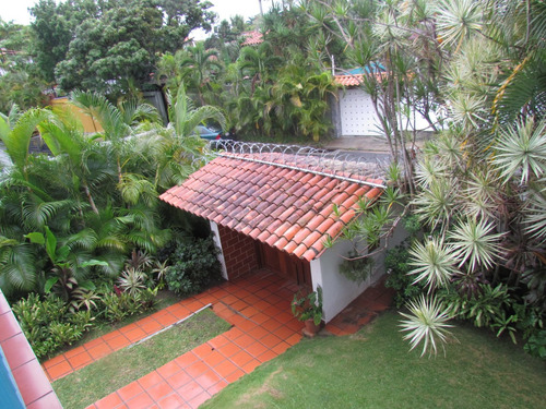 Imagen 3 de 30 de Se Vende Casa 800m2 4h/6b/4p Lomas Del Mirador 9214