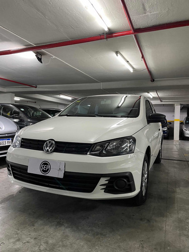 Imagen 2 de 15 de Volkswagen Gol Trend 1.6 Trendline 101cv 3p 2017 Sepautos
