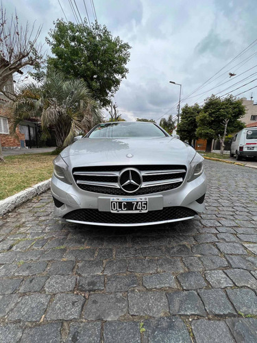 Imagen 6 de 22 de Mercedes-benz Clase A 1.6 A 200 At Urban B.efficiency 156cv