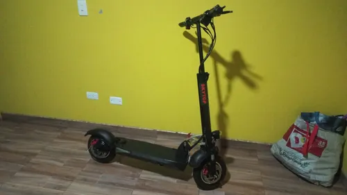 Patineta Skytop Tiene Mes Y Medio De Comprada