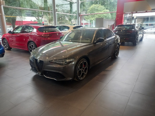 Alfa Romeo Giulia 2.0 280cv Veloce