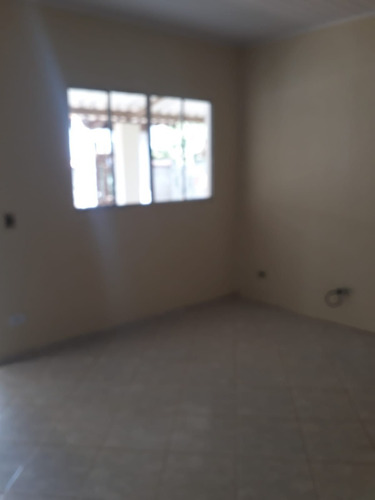 Imagem 14 de 23 de Vendo Chácara Aconchegante Com 700 M2 ( Aceita Proposta)