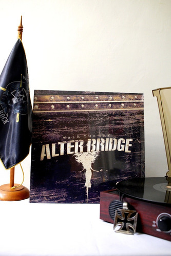 Vinilo // Alter Bridge // Walk The Sky White  // Lucy Rock