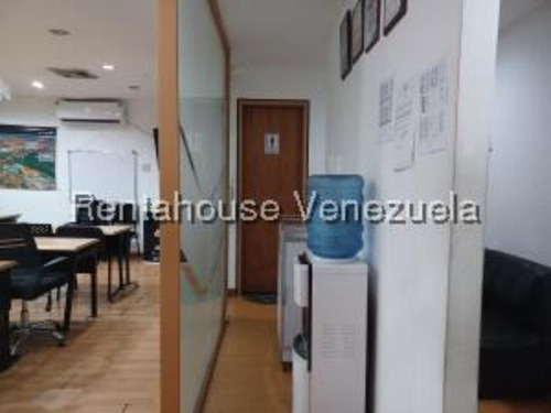#25-11404 Amplia Oficina En El Recreo