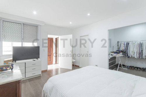 Imagen 19 de 29 de Venta Recoleta - Pza Vte Lopez - Exclusivo Piso 2 Dormitorios - Excelente Estado