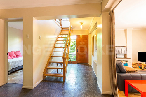 Imagen 9 de 18 de Casa En Mejor Sector De Luis Pasteur