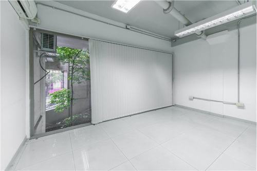 Venta Oficina En Barracas 220 M2+coch