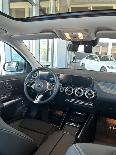 Mercedes-Benz Clase GLA 1.3 Gla200 Progressive 163Cv