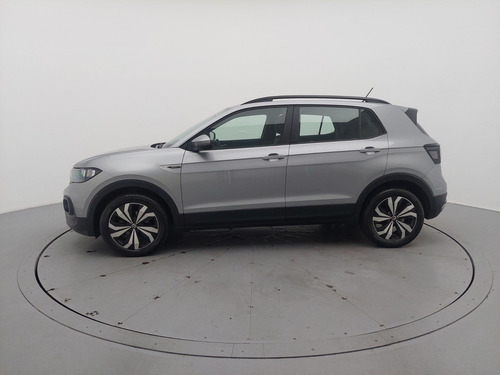 Volkswagen T-Cross 1.0 200 TSI TOTAL FLEX COMFORTLINE AUTOMÁTICO