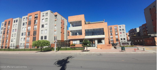 Apartamento En  Madrid Rah Co: 24-1257