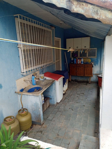 Imagem 17 de 25 de Chácara À Venda No Bairro Morada Dos Pássaros, Em Poços De Caldas, Com Terreno De 2000m² E Área Construída De 197,90m². - Mg - Ch0006_debom