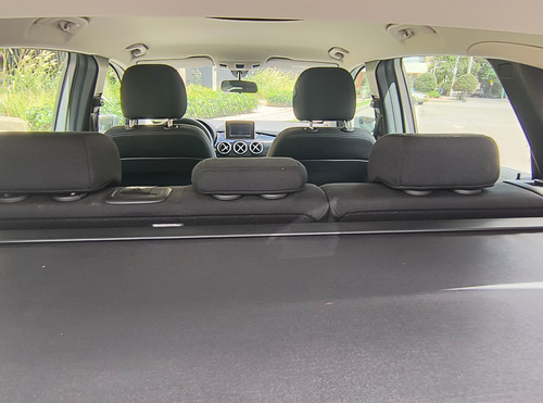 Mercedes Benz B 180