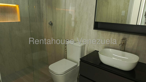 Sb Alquiler Atrium, Es Un Exclusivo Conjunto Residencial Ubicado En El Rosal, Cuenta Con 134,72 Mts2