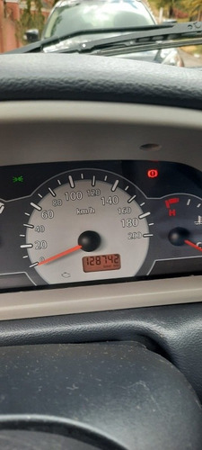 Imagem 8 de 9 de Fiat Palio 2013 1.0 Fire Economy Flex 5p