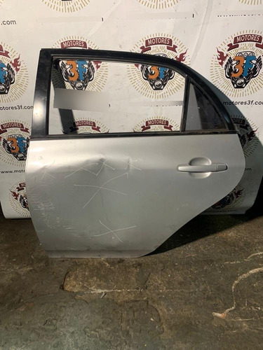 Puerta Trasera Izquierda Toyota Corolla Xrs 5119325