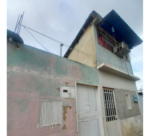 Casa En Urbanización Caña De Azúcar