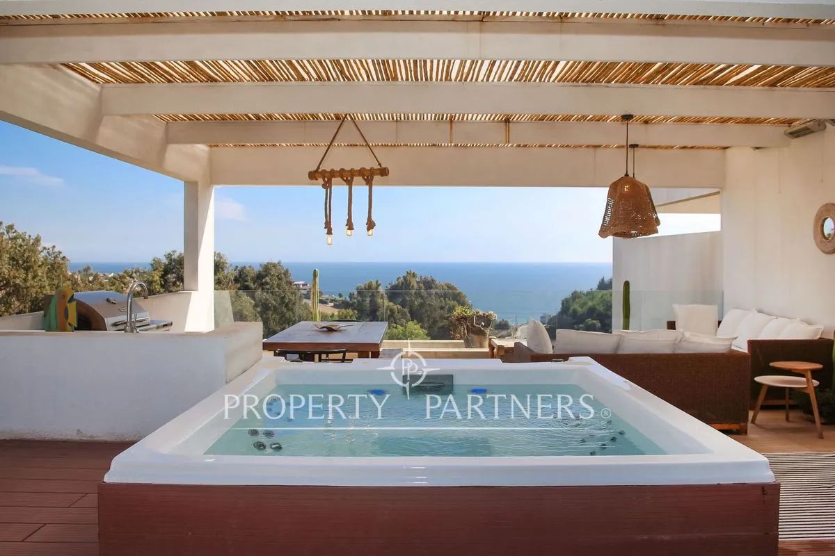Imagen 1 de 23 de Casa Con Insuperable Ubicación En Marbella