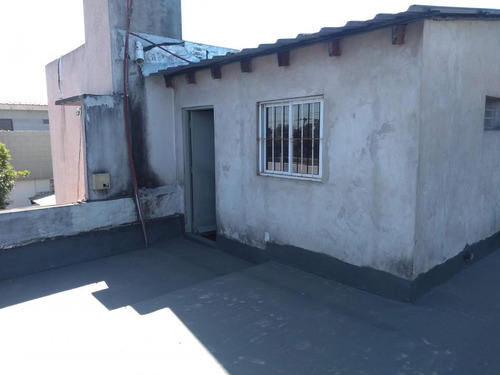 Imagen 6 de 11 de Ph En Venta Con Tres Dormitorios En Villa Bonich, San Martin