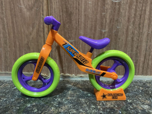 Juguete Infantil Con Minibicicleta Carrot Ensamblable, 3 Pie