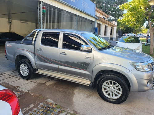 Toyota Hilux 3.0 Cd Srv Cuero 171cv 4x2 - E4 2015