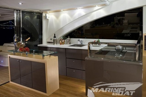 Lancha Schaefer Phantom 640 / Ñ É Intermarine, Ferretti