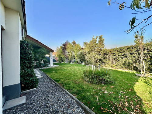 Casa En Venta De 3 Dorm San Anselmo Piedra Roja Chicureo