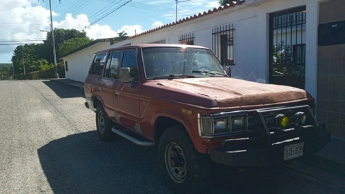Imagen 1 de 6 de Toyota Samurai .