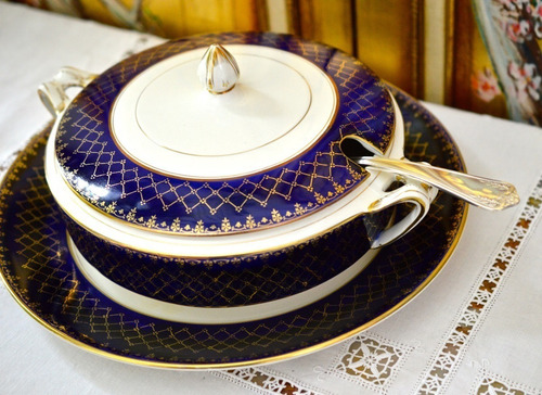 Sopera Con Presentoire A. Meakin England Bleu De Roi C1914 (Usado)
