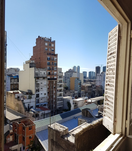 Av. Brasil 300. 2 Ambientes Piso 7 Contrafrente Muy Luminoso