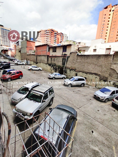 Imagen 9 de 9 de En Alquiler Excelente Local Bien Ubicado En La Av. Casanova En El Distrito Capital
