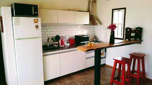 Vendo Casa En Villa Yacanto Con Piscina