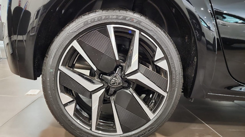 Peugeot 208 1.0T Gt