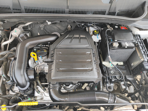 Volkswagen Taigun 1.0 Tsi Comfortline At