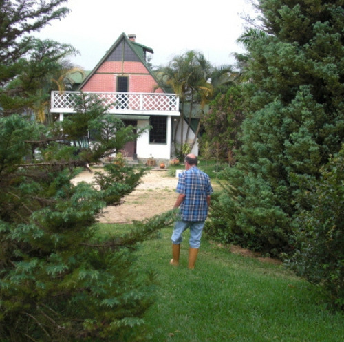 Venta De Hermoso Chalet De 3 Piso En Loma Larga, Carayaca