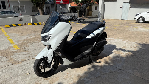 Yamaha N-max 2022