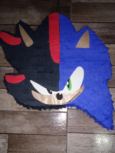 Imagen 3 de 3 de Piñata Shadow.