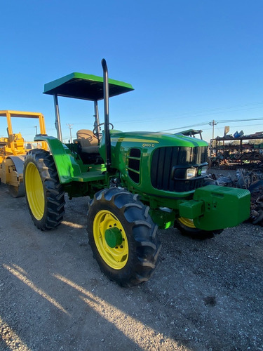 Imagen 2 de 14 de Tractor John Deere 6100 D