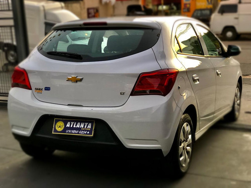 Imagem 5 de 7 de Chevrolet Onix 1.0 Lt Spe/4