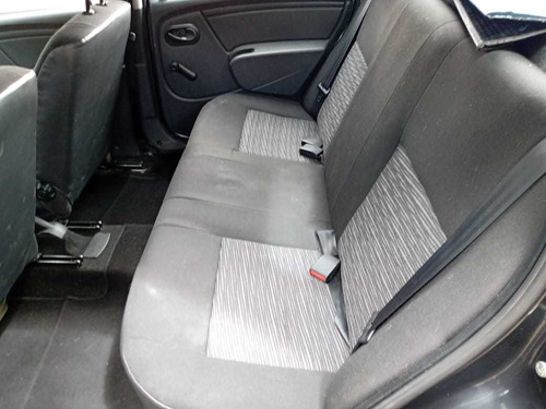 Renault Logan 1.4 2015