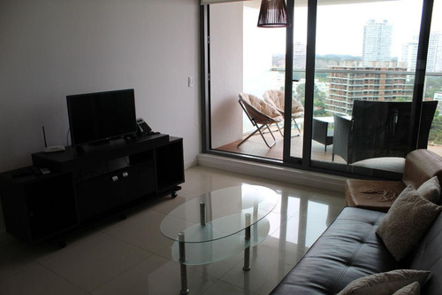 Departamento - Playa Brava
