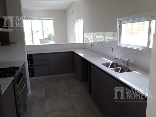 Imagen 25 de 26 de Casa A Estrenar 4 Amb En Venta Escobar Loma Verde