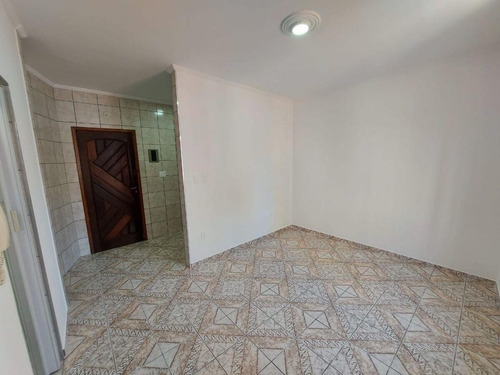 Imagem 2 de 6 de Apartamento Para Venda Em Praia Grande, Guilhermina, 1 Banheiro, 1 Vaga - Ap1995_2-1472500
